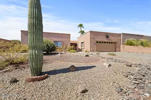 1701 W Sonoran View Dr, Green Valley, AZ 85622 - Photo 6