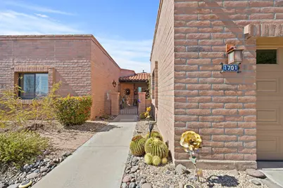1701 W Sonoran View Drive, Green Valley, AZ 85622 - Photo 8