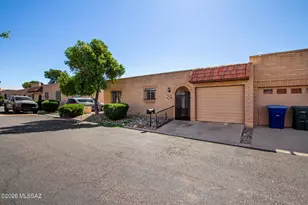 8342 E Cypress Point Ln, Tucson, AZ 85710 - Photo 2