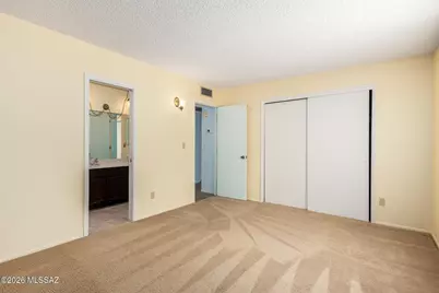 8342 E Cypress Point Lane, Tucson, AZ 85710 - Photo 16