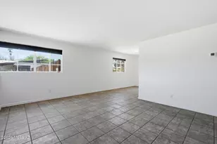 2721 E Fort Lowell Rd, Tucson, AZ 85716 - Photo 6