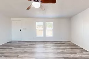 8393 S Marstellar Rd, Tucson, AZ 85736 - Photo 6