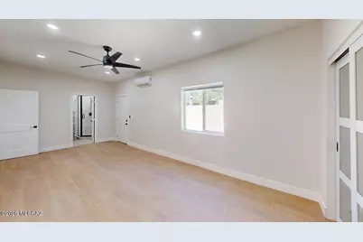 722 N Tucson Boulevard, Tucson, AZ 85716 - Photo 10