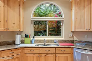 6384 N Desert Wind Cir, Tucson, AZ 85750 - Photo 20