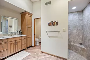 6384 N Desert Wind Cir, Tucson, AZ 85750 - Photo 36