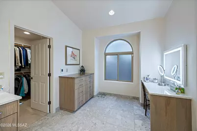 6384 N Desert Wind Circle, Tucson, AZ 85750 - Photo 30