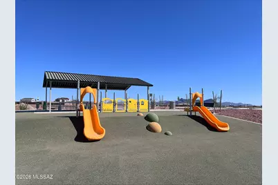 12388 N Bella Victoria Road, Marana, AZ 85658 - Photo 12