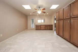 433 N Calle Del Diablo, Green Valley, AZ 85614 - Photo 12