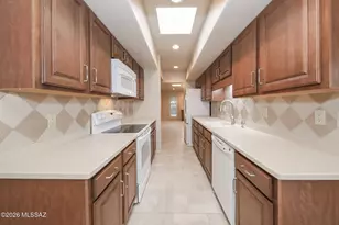 433 N Calle Del Diablo, Green Valley, AZ 85614 - Photo 6