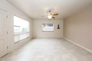 433 N Calle Del Diablo, Green Valley, AZ 85614 - Photo 4