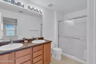 3334 N Sierra Springs Dr, Tucson, AZ 85712 - Photo 34