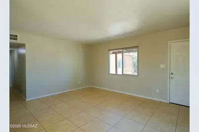 4512 E 17th Street, Tucson, AZ 85711 - Photo 2
