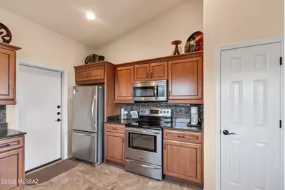 8836 N Sandy Ridge Place, Tucson, AZ 85742 - Photo 16