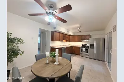 8160 E Broadway Boulevard #J-4, Tucson, AZ 85710 - Photo 12