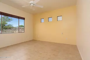 2093 W Escondido Canyon Dr, Green Valley, AZ 85622 - Photo 18