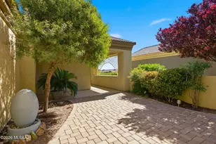 2093 W Escondido Canyon Dr, Green Valley, AZ 85622 - Photo 2