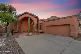 10050 N Alder Spring Dr, Oro Valley, AZ 85737 - Photo 1