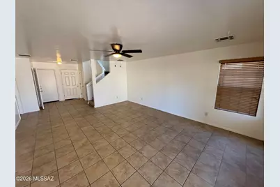 770 W Firehawk Drive, Green Valley, AZ 85614 - Photo 6