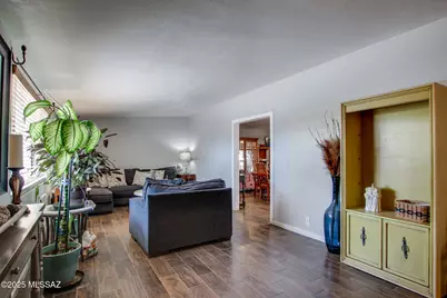 1341 E Bilby Road, Tucson, AZ 85706 - Photo 2