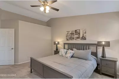11561 N Eagle Peak Drive, Oro Valley, AZ 85737 - Photo 12