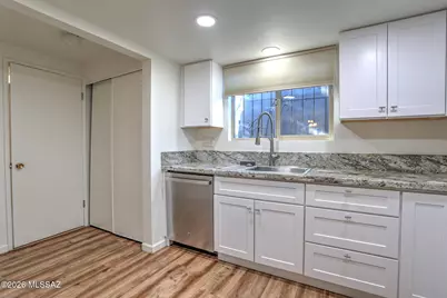 9230 E Palm Tree Drive, Tucson, AZ 85710 - Photo 12