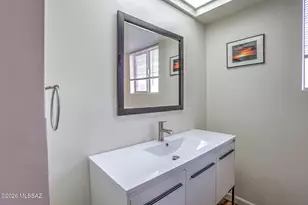 9230 E Palm Tree Dr, Tucson, AZ 85710 - Photo 12