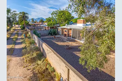 9230 E Palm Tree Drive, Tucson, AZ 85710 - Photo 26