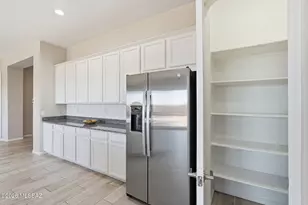 12736 E Prairie Aster Ln, Tucson, AZ 85747 - Photo 18