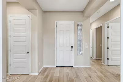 12736 E Prairie Aster Lane, Tucson, AZ 85747 - Photo 4