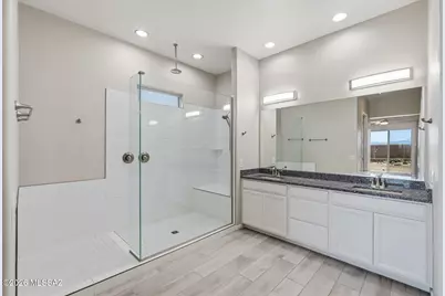 12736 E Prairie Aster Lane, Tucson, AZ 85747 - Photo 24
