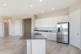 12736 E Prairie Aster Ln, Tucson, AZ 85747 - Photo 20