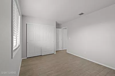 9876 N Longford Drive, Tucson, AZ 85742 - Photo 24