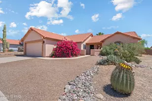 9876 N Longford Dr, Tucson, AZ 85742 - Photo 2