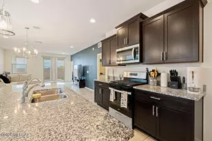 11295 S Weismann Dr, Vail, AZ 85641 - Photo 2