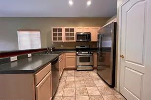 7723 W Sombrero View Ln, Tucson, AZ 85743 - Photo 4