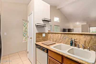 6337 N Willowbrook Drive, Tucson, AZ 85704 - Photo 12