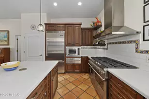 11651 N Ribbonwood Dr, Oro Valley, AZ 85737 - Photo 18