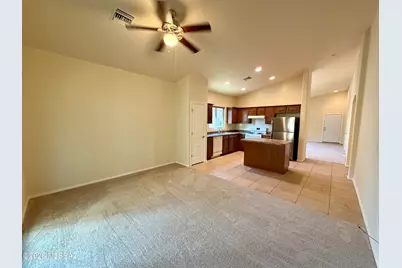 3076 N Desert Stone Place, Tucson, AZ 85716 - Photo 10