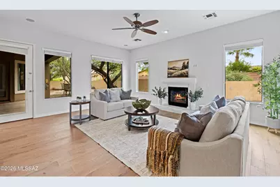 11946 N Copper Sky Place, Oro Valley, AZ 85737 - Photo 2