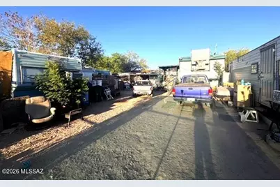 5617 S Masterson Avenue, Tucson, AZ 85706 - Photo 2