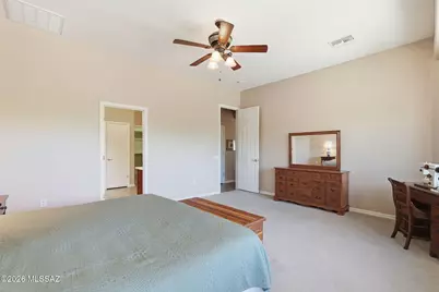 8640 N Moonfire Drive, Tucson, AZ 85743 - Photo 30