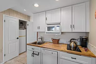 5251 E Mission Hill Dr, Tucson, AZ 85718 - Photo 6