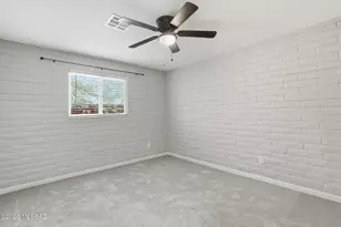 326 E Linden St, Tucson, AZ 85705 - Photo 20