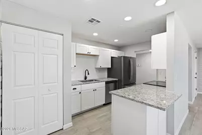 326 E Linden Street, Tucson, AZ 85705 - Photo 2