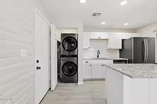 326 E Linden St, Tucson, AZ 85705 - Photo 8