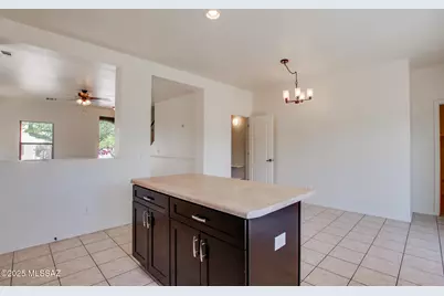 6257 E Stonechat Drive, Tucson, AZ 85756 - Photo 4