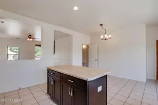 6257 E Stonechat Dr, Tucson, AZ 85756 - Photo 4