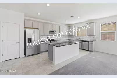 7842 S New Strike Way, Tucson, AZ 85747 - Photo 8