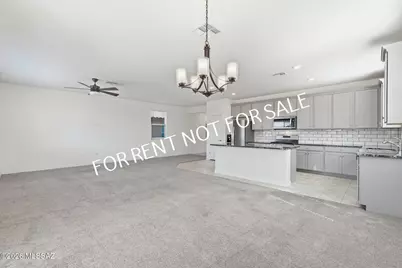 7842 S New Strike Way, Tucson, AZ 85747 - Photo 4