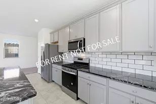 7842 S New Strike Way, Tucson, AZ 85747 - Photo 10